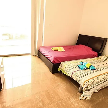 Sunny Holidays 2 * Paralimni